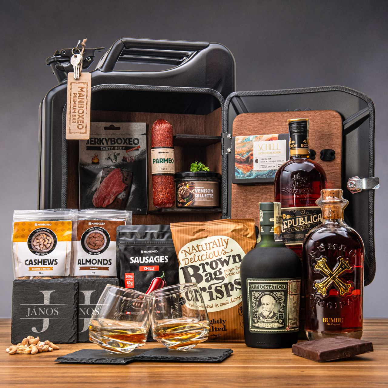 Manboxeo bar s rumem