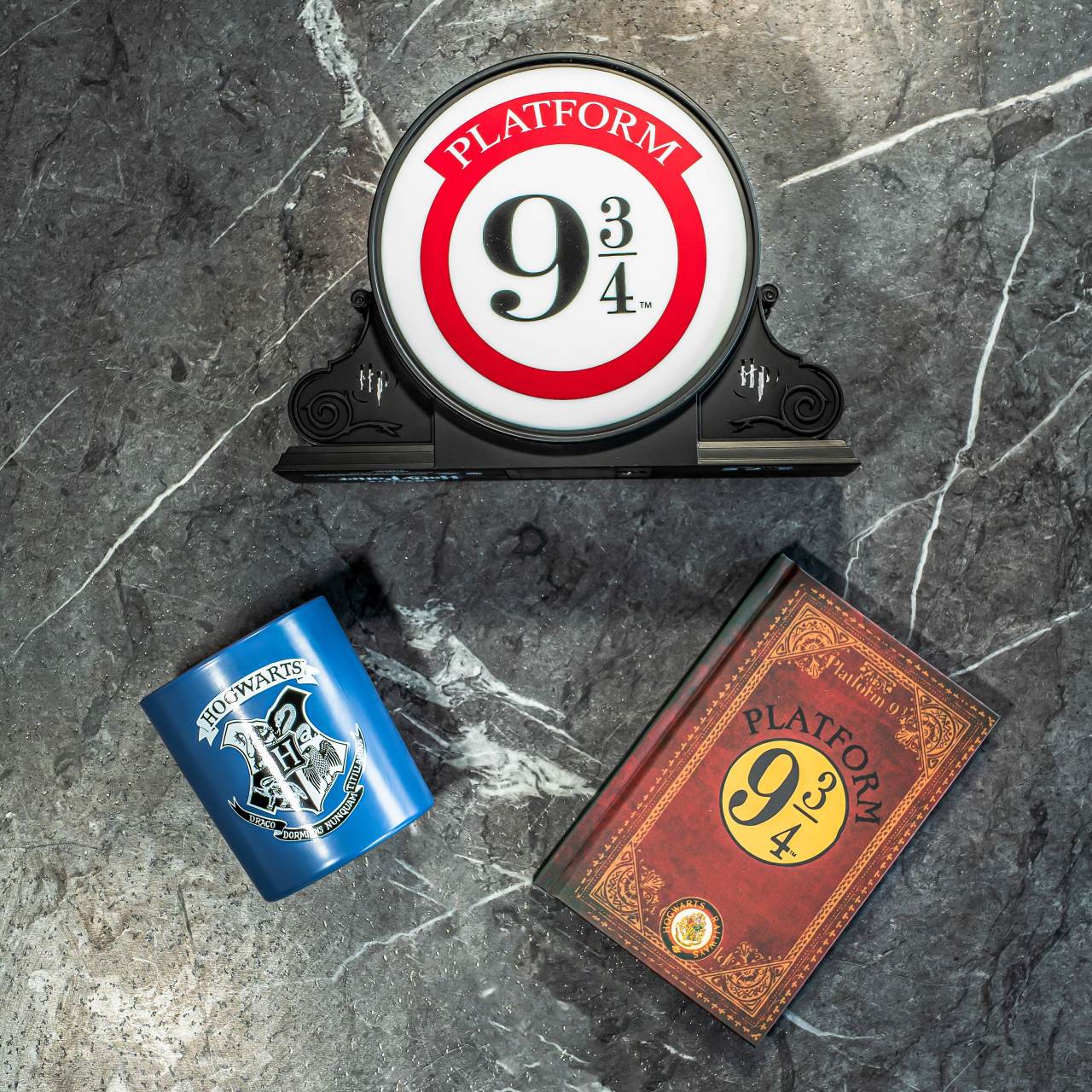 Výhodný set pro fanoušky Harryho Potter s lampou nástupiště