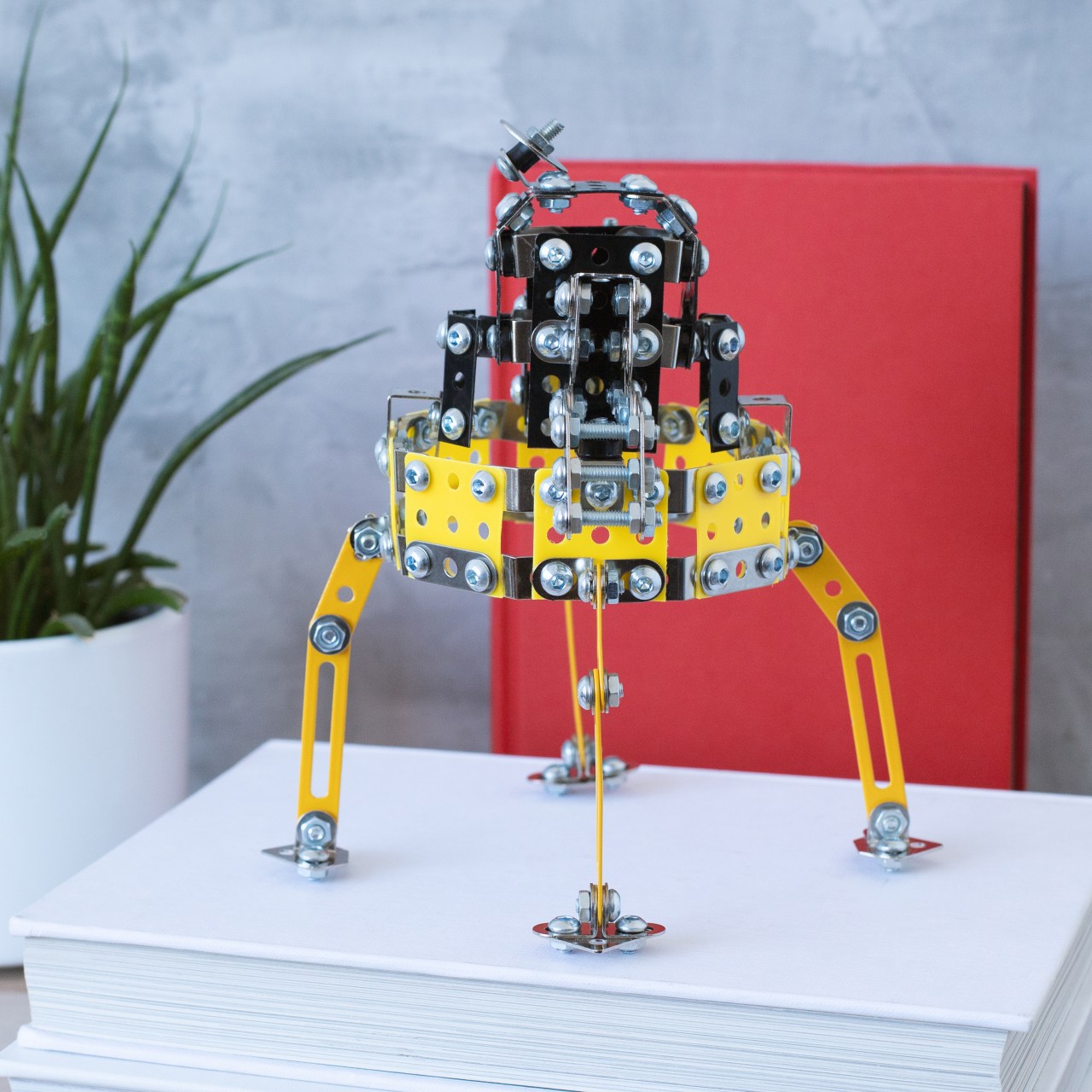 NASA Lunar Lander Construction Kit