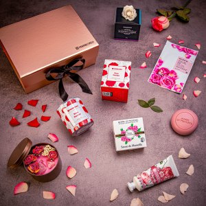 Giftboxeo darčekový box (rose gold) - S kozmetikou ruža