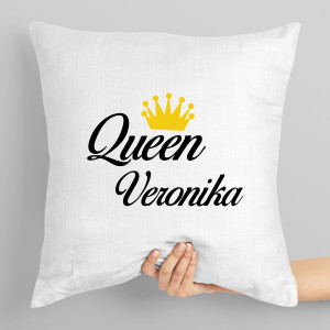 Vankúš s motívom Queen s menom