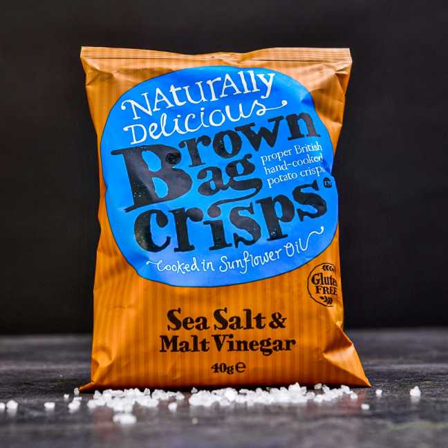 Chrumkavé, ručne vyrábané Brown Bag Crisps s morskou soľou a octom 40 g