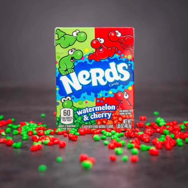 Chrumkavé cukríky Nerds s ovocnou príchuťou 47 g