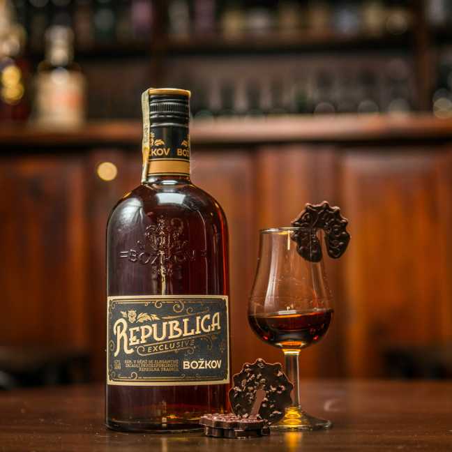Božkov Republica Exclusive 38 %, 0,7 l
