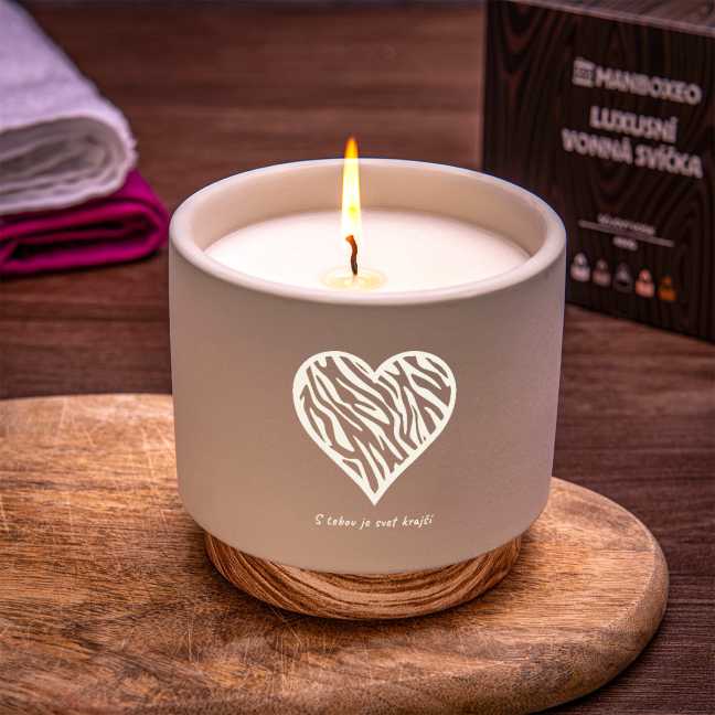 Veľká sviečka v keramike - Fresh Linen 400 g