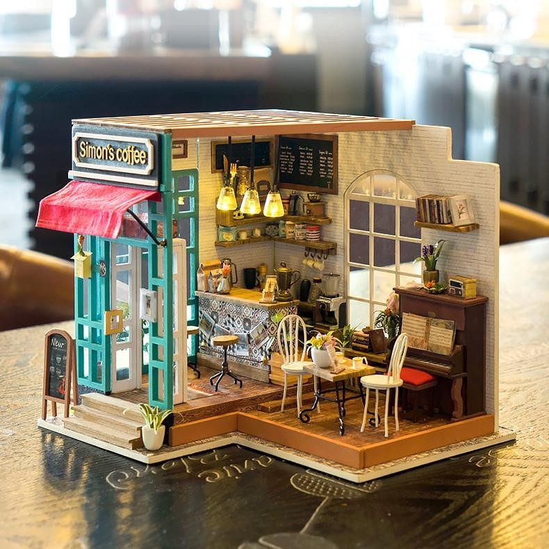 DIY model Simonovej kaviarne | Drevená stavebnica, 3d puzzle | darček pre chlapcov, dievčatá, mužov, ženy, deti, k narodeninám, sviatku