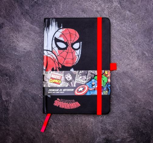 E-shop Prémiový zápisník so Spider-Manom