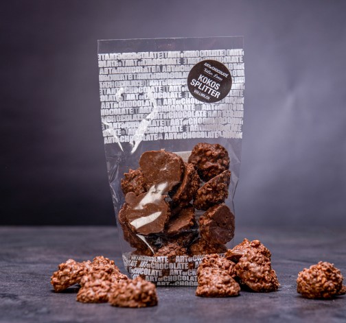 E-shop Kúsky kokosu v luxusnej mliečnej čokoláde 150 g