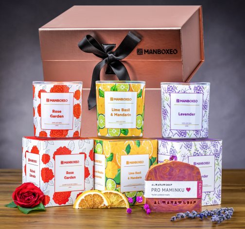 E-shop Darčeková sada pre mamičku plná vonných sviečok